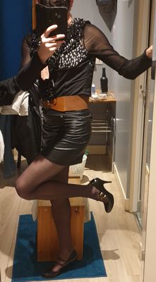 Crossdresser71100